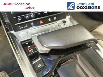 Photo 12 Audi E-tron  55 quattro 408 ch