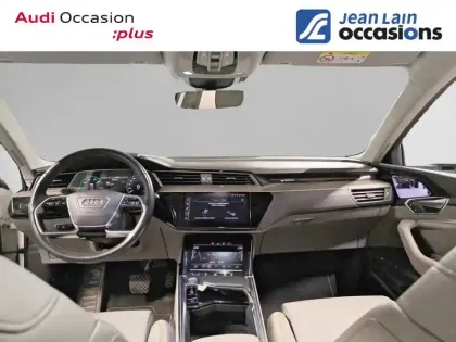 Photo 17 Audi E-tron  55 quattro 408 ch