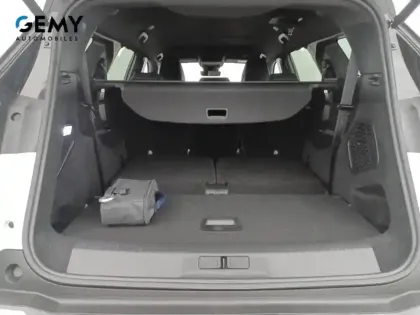 Photo 5 Peugeot 5008  Hybrid 145 ch e-DCS6