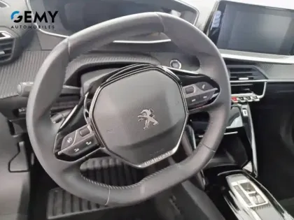 Photo 12 Peugeot 2008  Electrique 136 ch