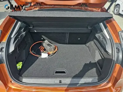 Photo 5 Citroën C4 e- 136 ch Automatique