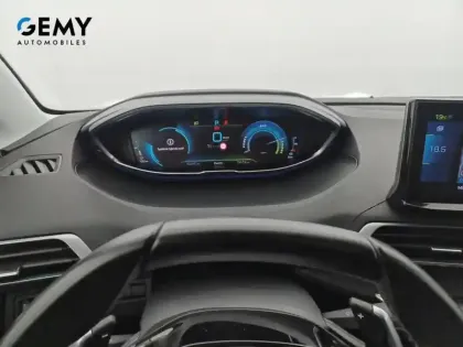 Photo 13 Peugeot 3008  Hybrid 225 e-EAT8