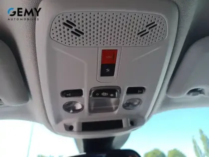 Photo 14 Peugeot 2008  BlueHDi 110 S&S BVM6