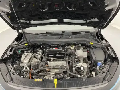 Photo 37 Mercedes EQA  250