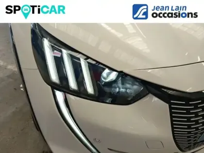 Photo 15 Peugeot 208  Electrique 50 kWh 136ch