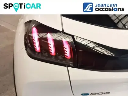 Photo 16 Peugeot 208  Electrique 50 kWh 136ch