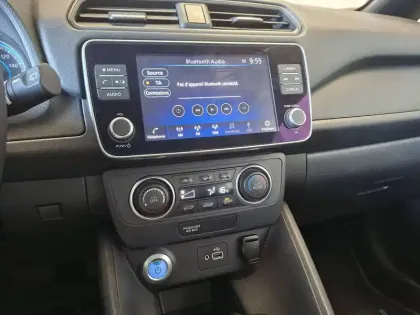 Photo 31 Nissan Leaf  Electrique 62kWh