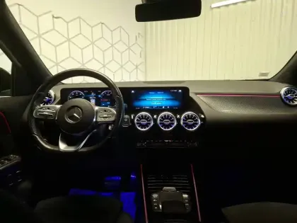 Photo 7 Mercedes GLA  250 e 8G-DCT