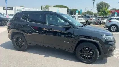 Photo 5 Jeep Compass  1.5 Turbo T4 130 ch e-Hybrid BVR7