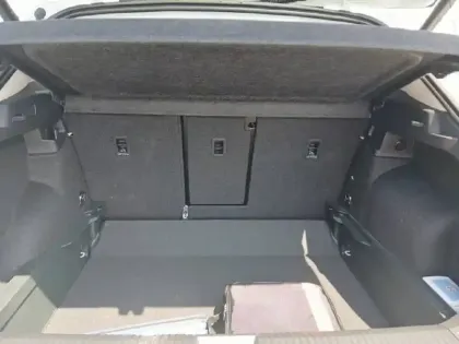 Photo 5 Volkswagen T-roc  1.5 eTSI EVO2 Hybrid 150 ch DSG7
