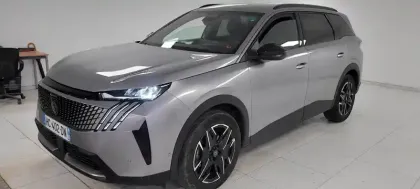 Photo 21 Peugeot 5008  Hybrid 145 ch e-DCS6