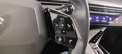 Photo 5 Peugeot 5008  Hybrid 145 ch e-DCS6