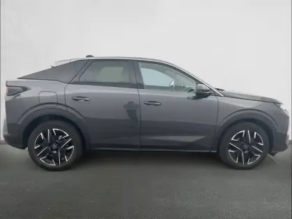Photo 24 Peugeot 3008  Hybrid 145 e-DCS6