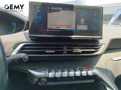 Photo 21 Peugeot 3008  Hybrid 225 e-EAT8