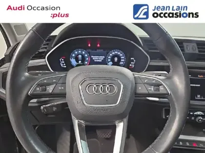Photo 11 Audi Q3  35 TFSI 150 ch S tronic 7
