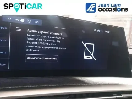 Photo 17 Peugeot 5008  Hybrid 145 ch e-DCS6