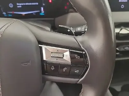 Photo 50 DS DS 4  Hybride E-Tense 225 EAT8
