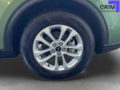 Photo 13 Ford Kuga  2.5 Duratec 180 ch FlexiFuel FHEV E85 Powershift