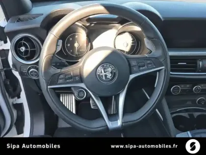 Photo 42 Alfa Romeo Stelvio  2.2 180 ch AT8