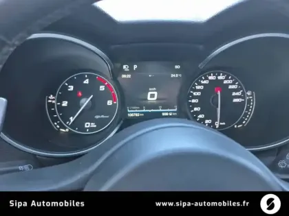 Photo 43 Alfa Romeo Stelvio  2.2 180 ch AT8