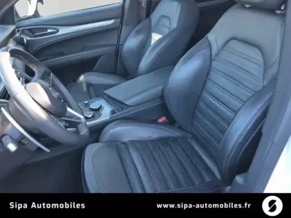 Photo 40 Alfa Romeo Stelvio  2.2 180 ch AT8