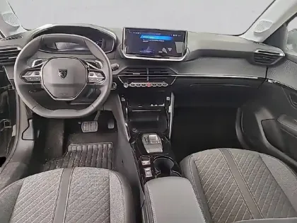 Photo 7 Peugeot 208  Hybrid 110 ch e-DCS6