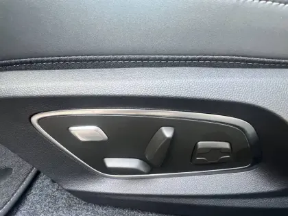 Photo 12 Renault Scenic  E-Tech électrique 220 ch grande autonomie