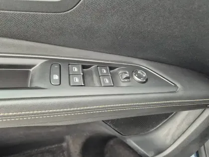 Photo 37 Peugeot 3008  Hybrid4 300 e-EAT8
