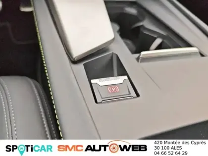 Photo 23 Peugeot 308  Hybrid 136 e-DCS6