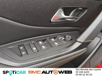 Photo 11 Peugeot 308  Hybrid 136 e-DCS6