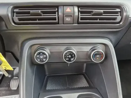 Photo 18 Citroën C3  Turbo 100 ch Manuelle