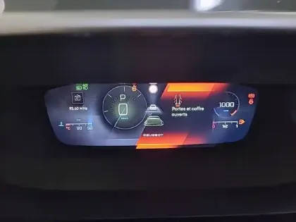 Photo 9 Peugeot 408  Hybrid 145 e-DCS6