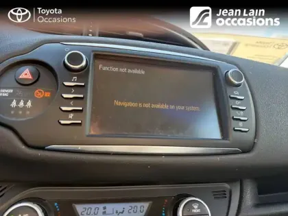 Photo 15 Toyota Yaris  Hybride 100h