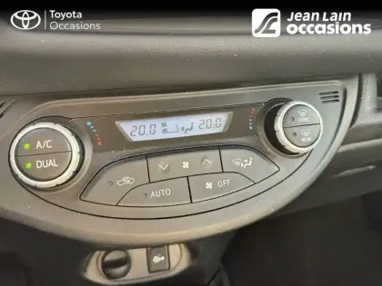 Photo 13 Toyota Yaris  Hybride 100h