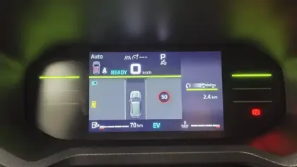 Photo 15 Dacia Duster  Hybrid-G 150 4x4