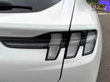 Photo 18 Ford Mustang  Mach-E Extended Range 91 kWh 294 ch
