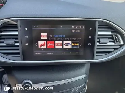 Photo 15 Peugeot 308  PureTech 110ch S&S BVM6 Allure