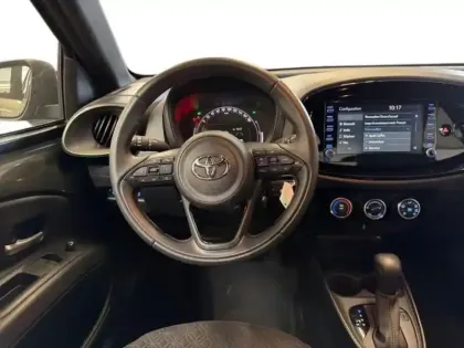 Photo 10 Toyota Aygo  X 1.0 VVT-i 72ch Design S-CVT MY23
