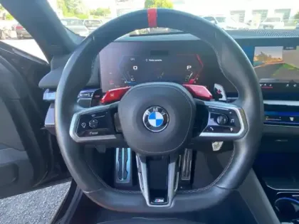 Photo 13 BMW Serie 5 M5 Touring 4.4 V8 PHEV 727ch (585+197)
