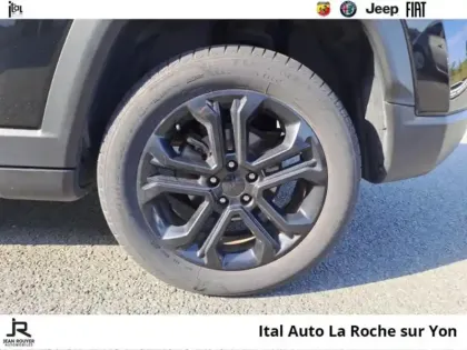 Photo 9 Jeep Compass  1.5 Turbo T4 130ch MHEV Night Eagle 4x2 BVR7