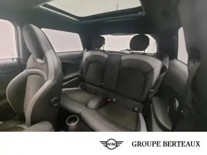 Photo 8 Mini Mini  JCW 231ch Edition Premium Plus BVA8