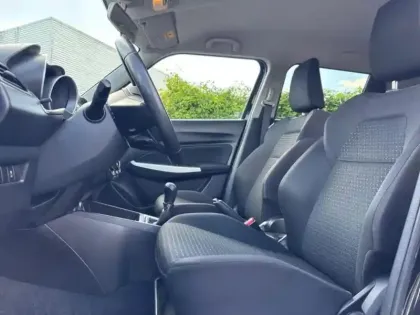 Photo 6 Suzuki Swift  1.0 Boosterjet 111ch Privilège