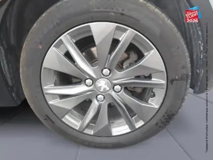 Photo 9 Peugeot 208  e- 136ch Allure