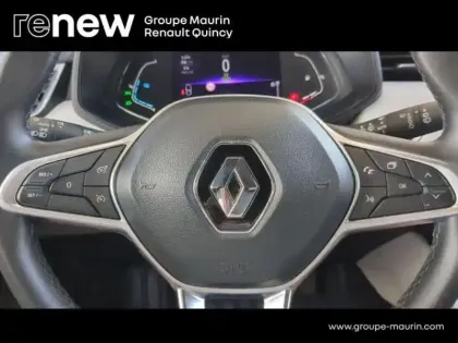 Photo 15 Renault Clio  1.6 E-Tech hybride 145ch Techno