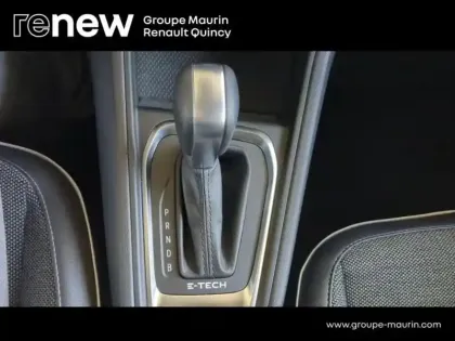 Photo 9 Renault Captur  1.6 E-Tech hybride 145ch Techno Fast Track