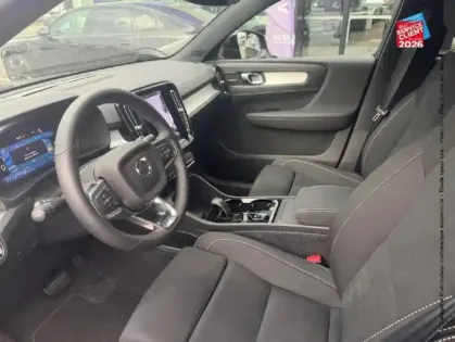 Photo 14 Volvo XC40  B3 163ch Black Edition DCT 7
