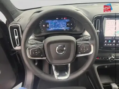 Photo 11 Volvo XC40  B3 163ch Black Edition DCT 7