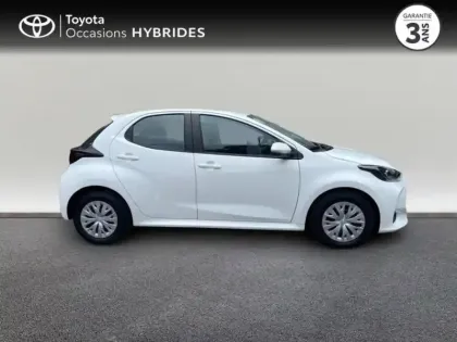 Photo 5 Toyota Yaris  116h Dynamic 5p MC24
