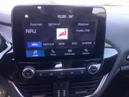 Photo 8 Ford Fiesta  1.0 EcoBoost 100ch Stop&Start Cool & Connect 5p E85