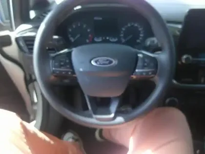 Photo 6 Ford Fiesta  1.0 EcoBoost 100ch Stop&Start Cool & Connect 5p E85